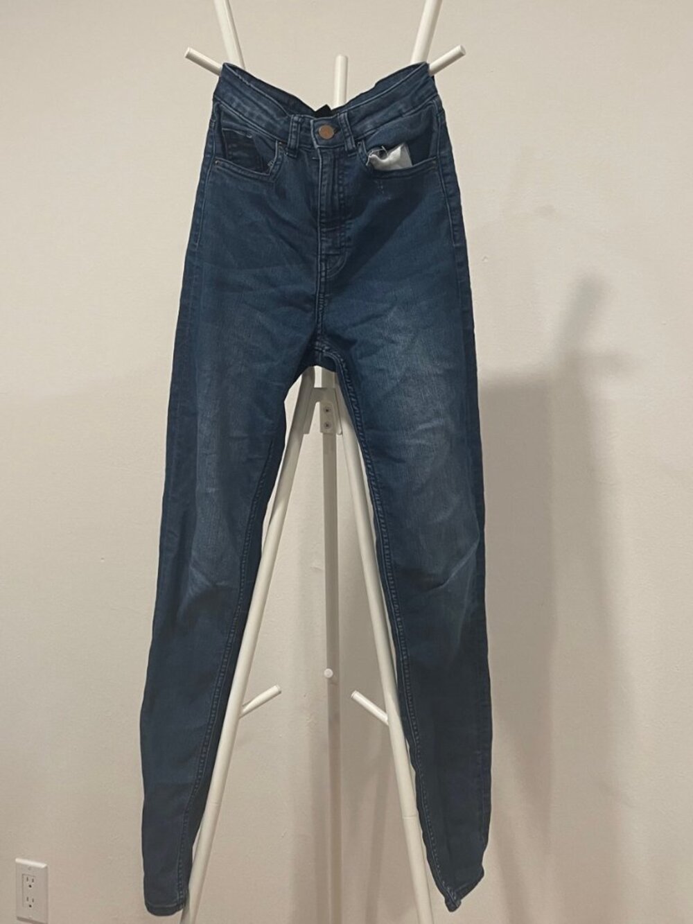 H&M Dark Blue High-Waisted Skinny Jeans Size 2